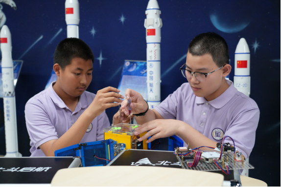 遵化市通达学校：让科学的种子在指尖发芽